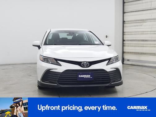 White 2023 Toyota Camry LE