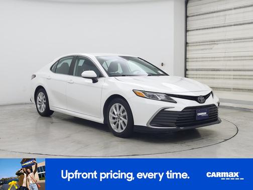 White 2023 Toyota Camry LE