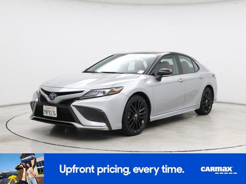 2022 Toyota Camry Hybrid XSE