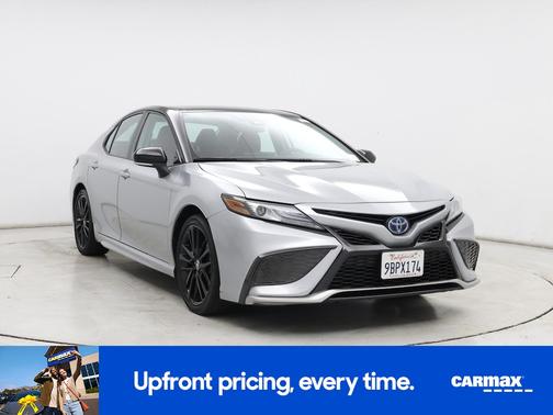 2022 Toyota Camry Hybrid XSE