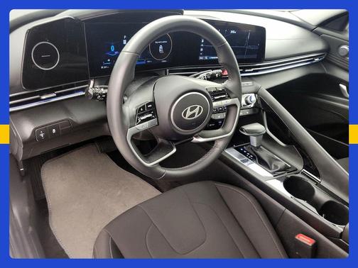 White 2025 Hyundai ELANTRA SEL Convenience