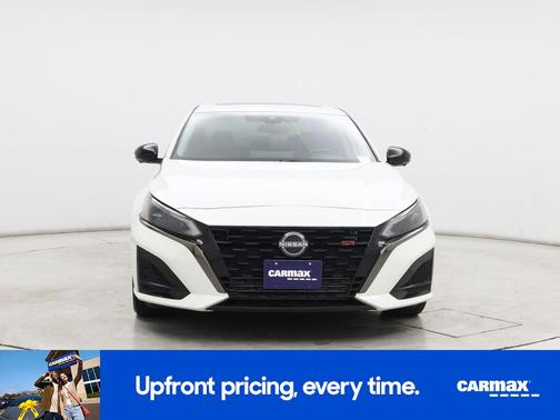 White 2023 Nissan Altima SR