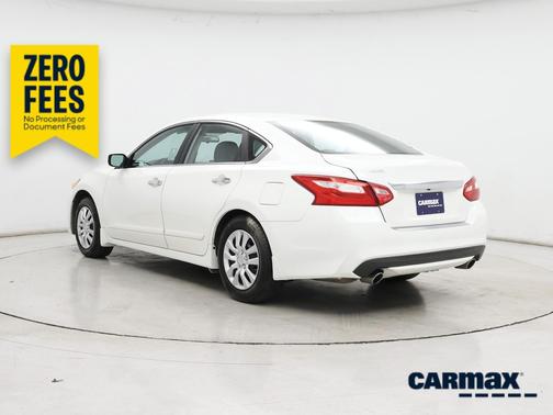 White 2017 Nissan Altima S