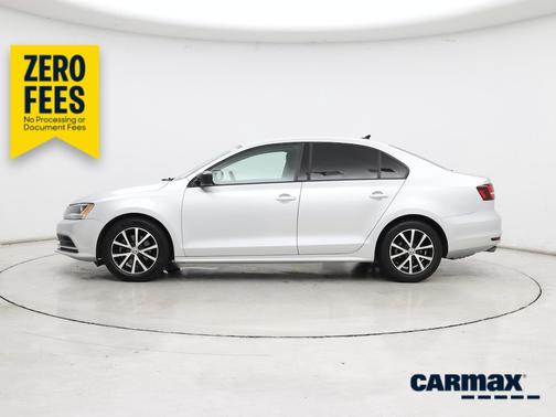 Silver 2016 Volkswagen Jetta SE