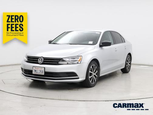 Silver 2016 Volkswagen Jetta SE