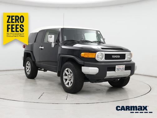 Gray 2014 Toyota FJ Cruiser