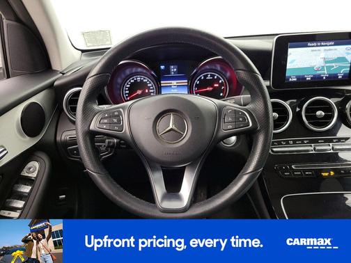 White 2017 Mercedes-Benz GLC 300