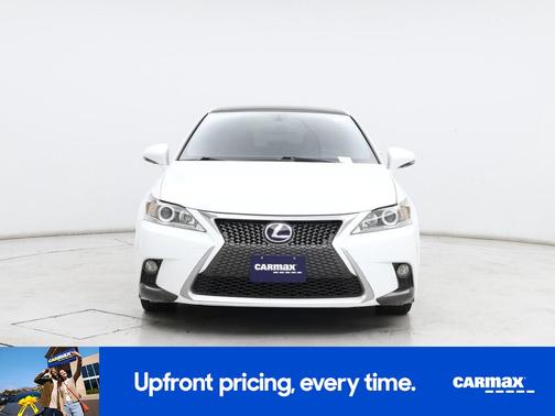 White 2015 Lexus CT 200h