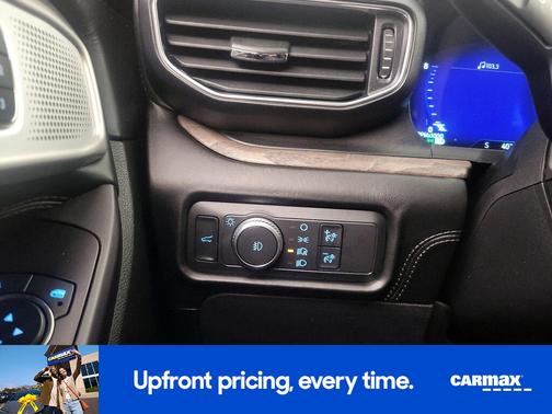 Gray 2020 Ford Explorer Platinum