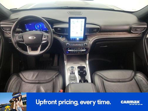 Gray 2020 Ford Explorer Platinum