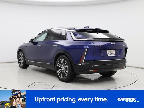 2024 Cadillac LYRIQ Luxury 2