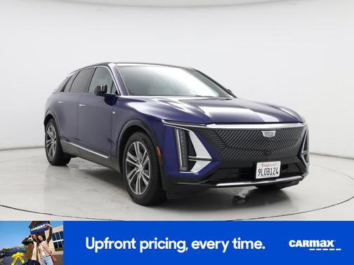 2024 Cadillac LYRIQ Luxury 2