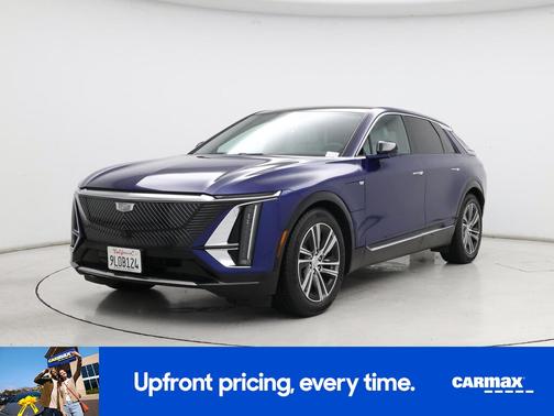 2024 Cadillac LYRIQ Luxury 2