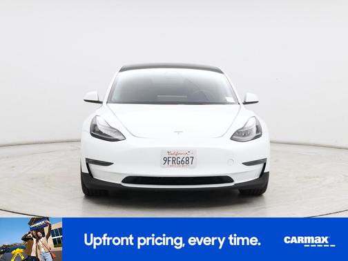 White 2023 Tesla Model 3 Performance