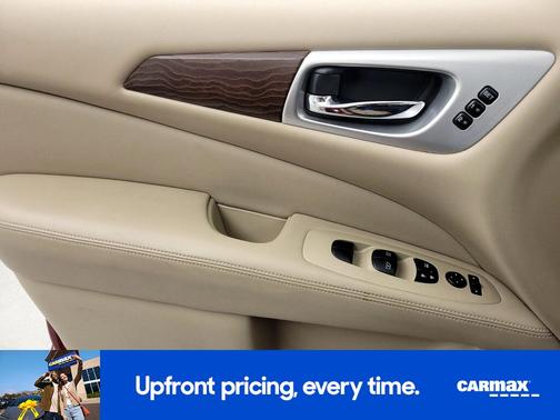 2017 Nissan Pathfinder Platinum