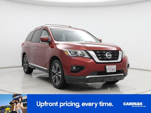 2017 Nissan Pathfinder Platinum