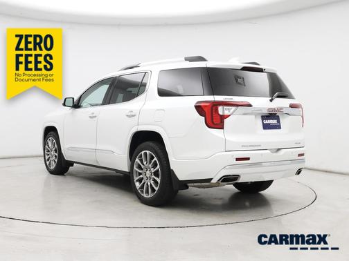 White 2022 GMC Acadia Denali