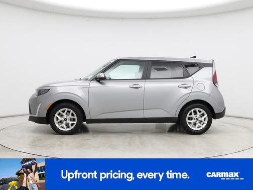 Silver 2025 Kia Soul LX
