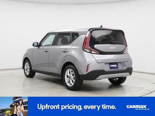 Silver 2025 Kia Soul LX