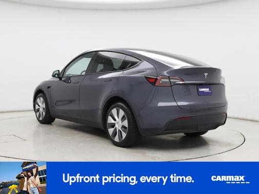 Gray 2023 Tesla Model Y Long Range