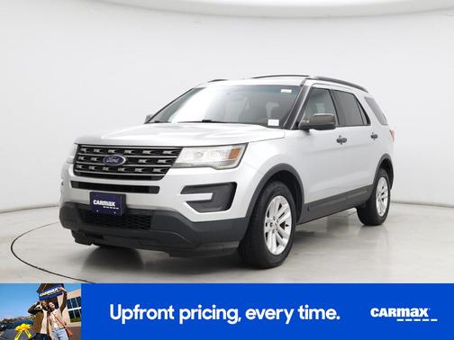 Silver 2016 Ford Explorer