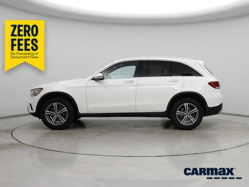 White 2022 Mercedes-Benz GLC 300