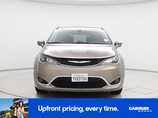 2018 Chrysler Pacifica Touring