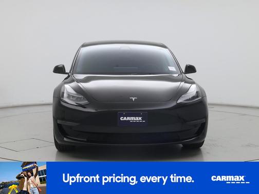 Black 2023 Tesla Model 3