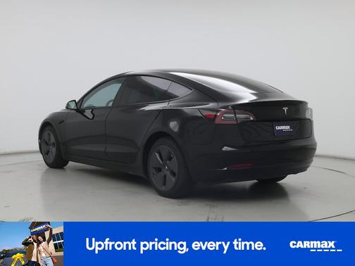 Black 2023 Tesla Model 3