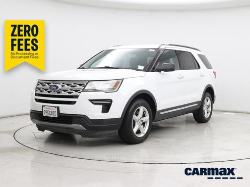 White 2018 Ford Explorer XLT