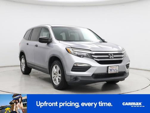 Silver 2016 Honda Pilot LX
