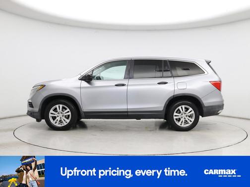 Silver 2016 Honda Pilot LX