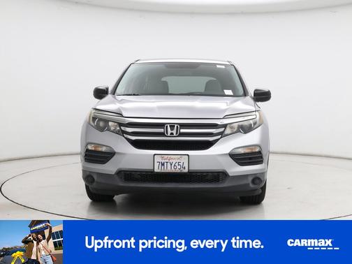 Silver 2016 Honda Pilot LX