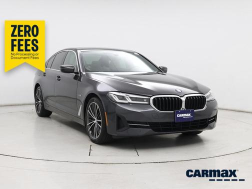 Gray 2023 BMW 530e
