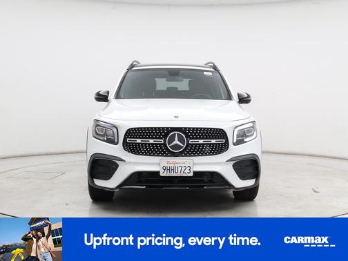 White 2022 Mercedes-Benz GLB 250