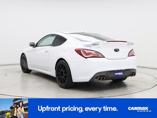 White 2016 Hyundai Genesis Ultimate