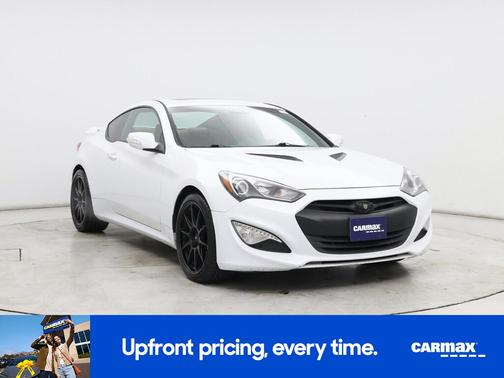 White 2016 Hyundai Genesis Ultimate
