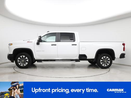 White 2024 Chevrolet Silverado 2500 Custom