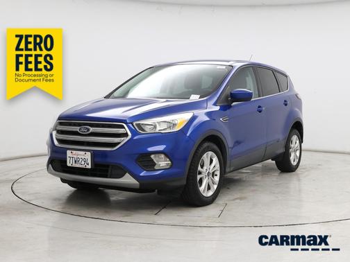 Blue 2017 Ford Escape SE