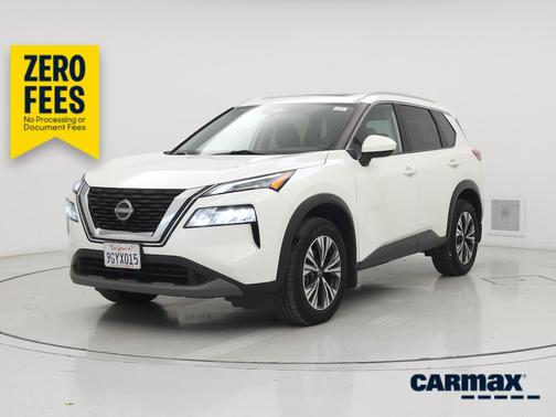 White 2023 Nissan Rogue SV