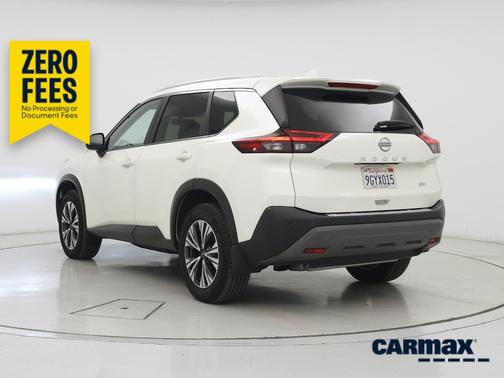 White 2023 Nissan Rogue SV