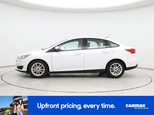 White 2017 Ford Focus SE