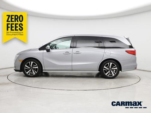 Silver 2018 Honda Odyssey Elite