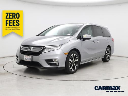 Silver 2018 Honda Odyssey Elite