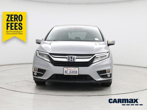 Silver 2018 Honda Odyssey Elite