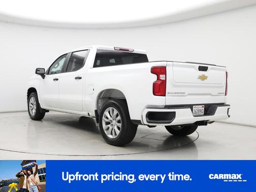 White 2021 Chevrolet Silverado 1500 Custom