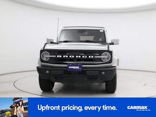 Gray 2022 Ford Bronco Outer Banks