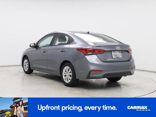 Gray 2019 Hyundai Accent SE