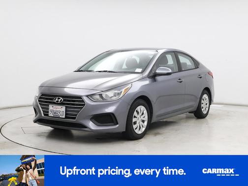 Gray 2019 Hyundai Accent SE