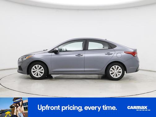 Gray 2019 Hyundai Accent SE